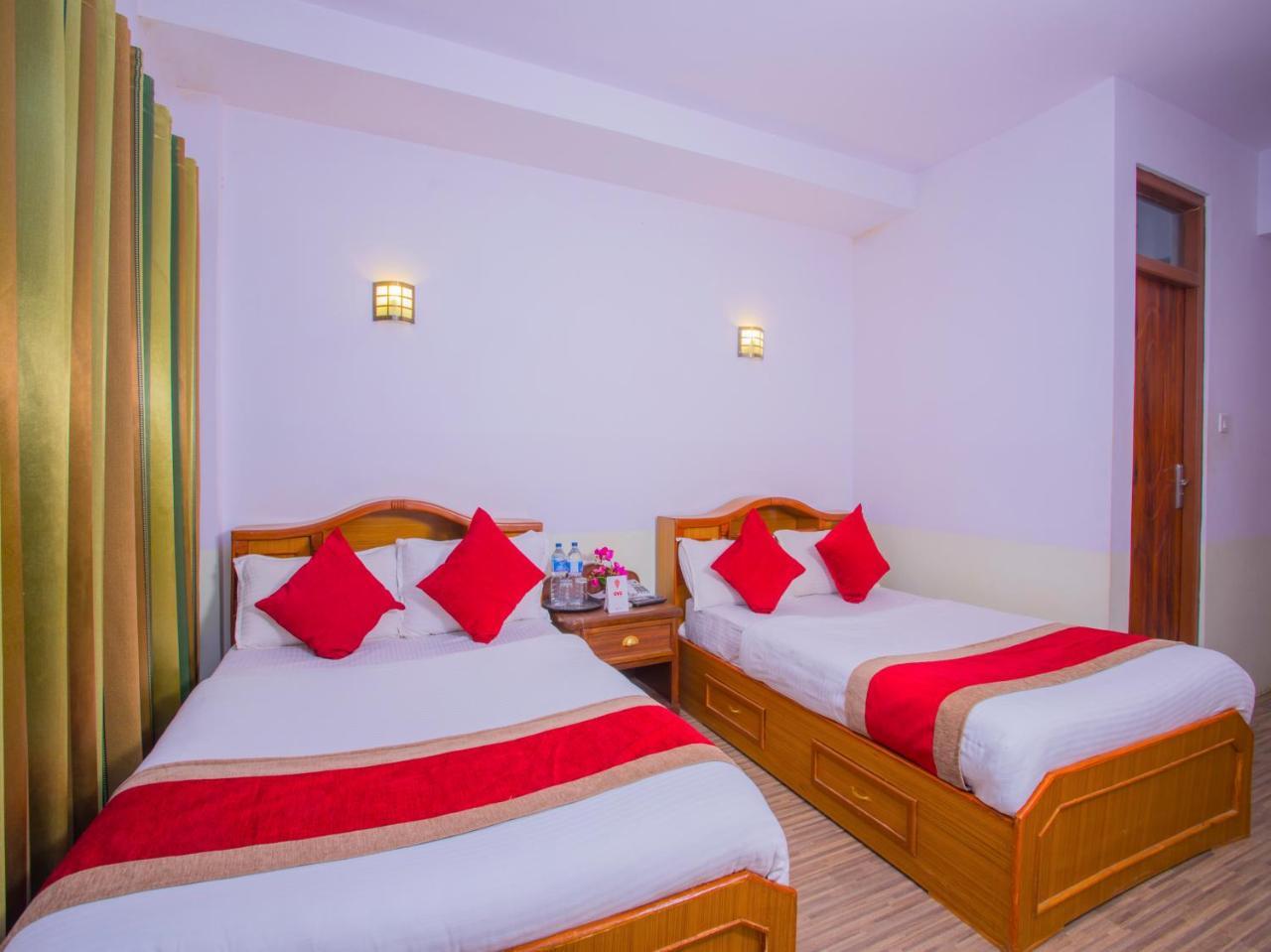 Oyo 255 White Zambala Hotel Kathmandu Exterior foto