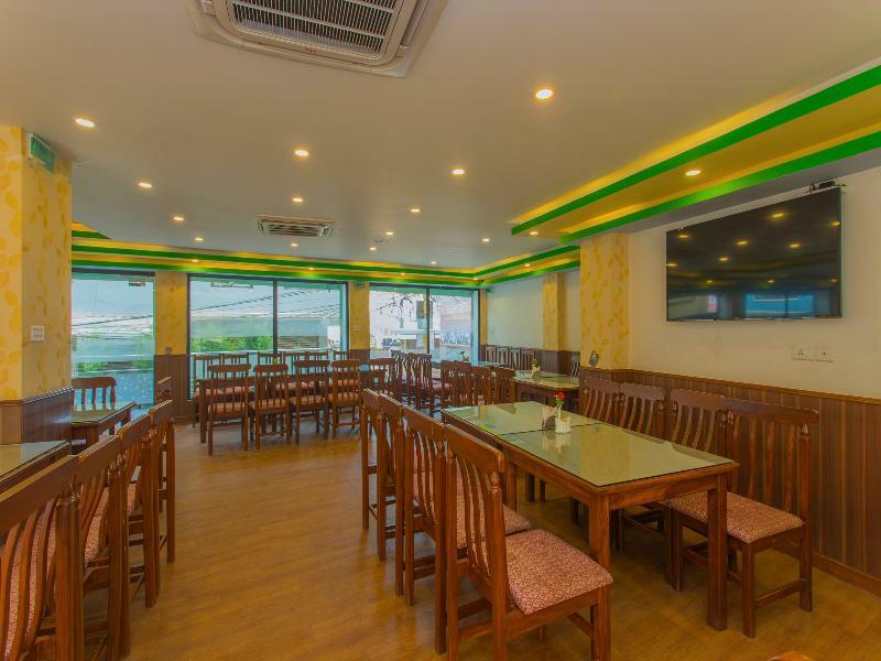 Oyo 255 White Zambala Hotel Kathmandu Exterior foto